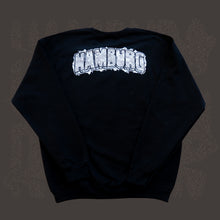 Lade das Bild in den Galerie-Viewer, Hamburg im Rücken Crewneck
