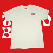Lade das Bild in den Galerie-Viewer, TUTTO BENE 2025 Shirt
